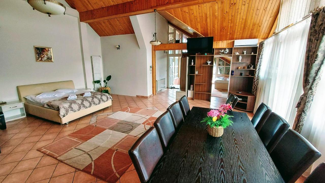 Casa Giulia Hotel Baile Olanesti Ngoại thất bức ảnh