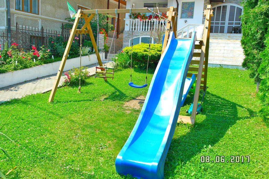 Casa Giulia Hotel Baile Olanesti Ngoại thất bức ảnh
